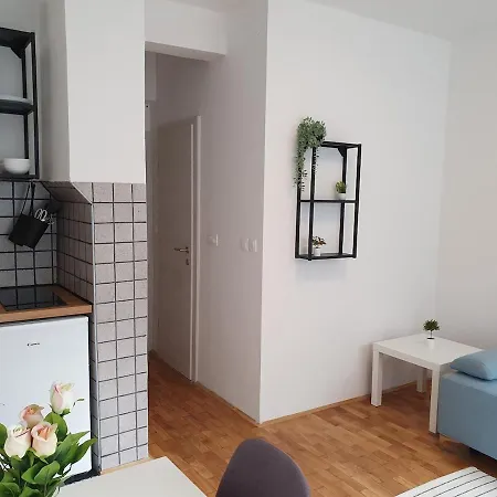 Апартаменты Sweet Vibes At Siska District, With Parking *