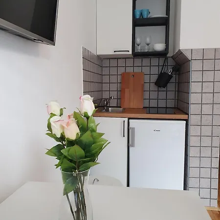 Sweet Vibes At Siska District, With Parking Apartmán *